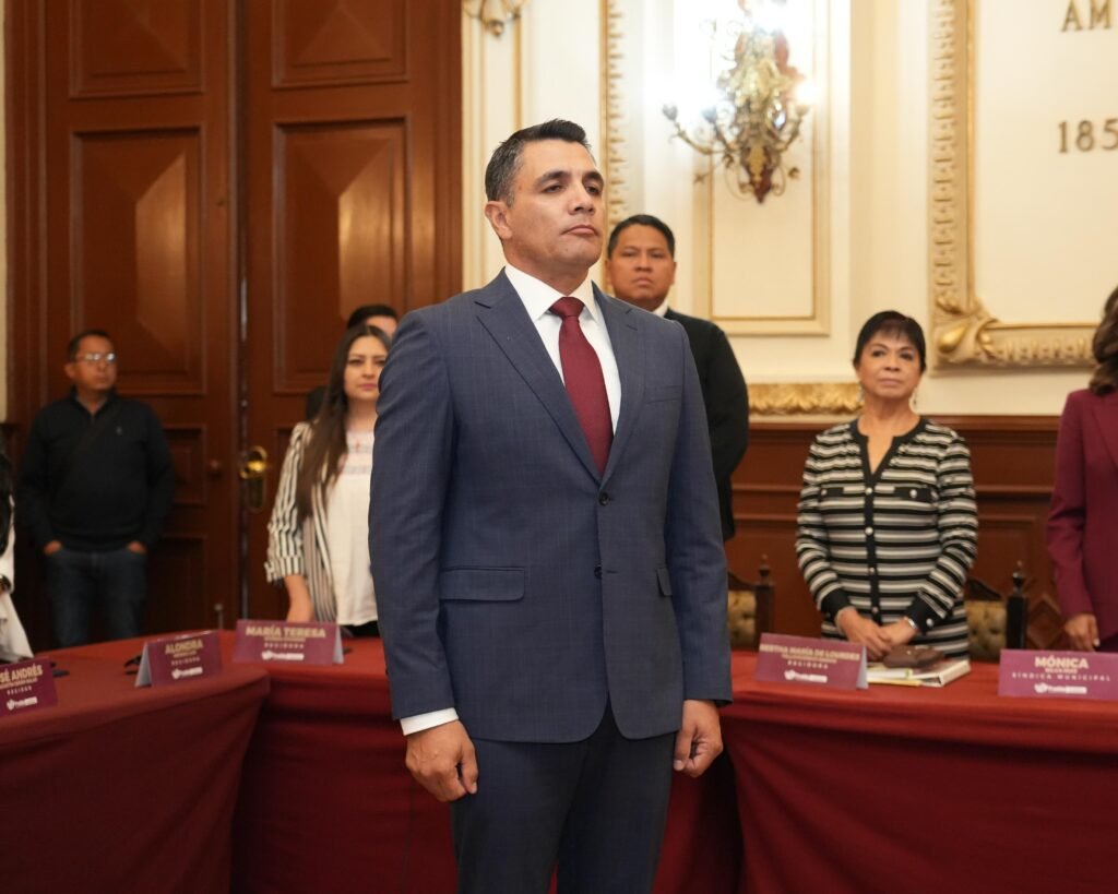 Cabildo de Puebla designa a Félix Pallares como nuevo titular de la SSC