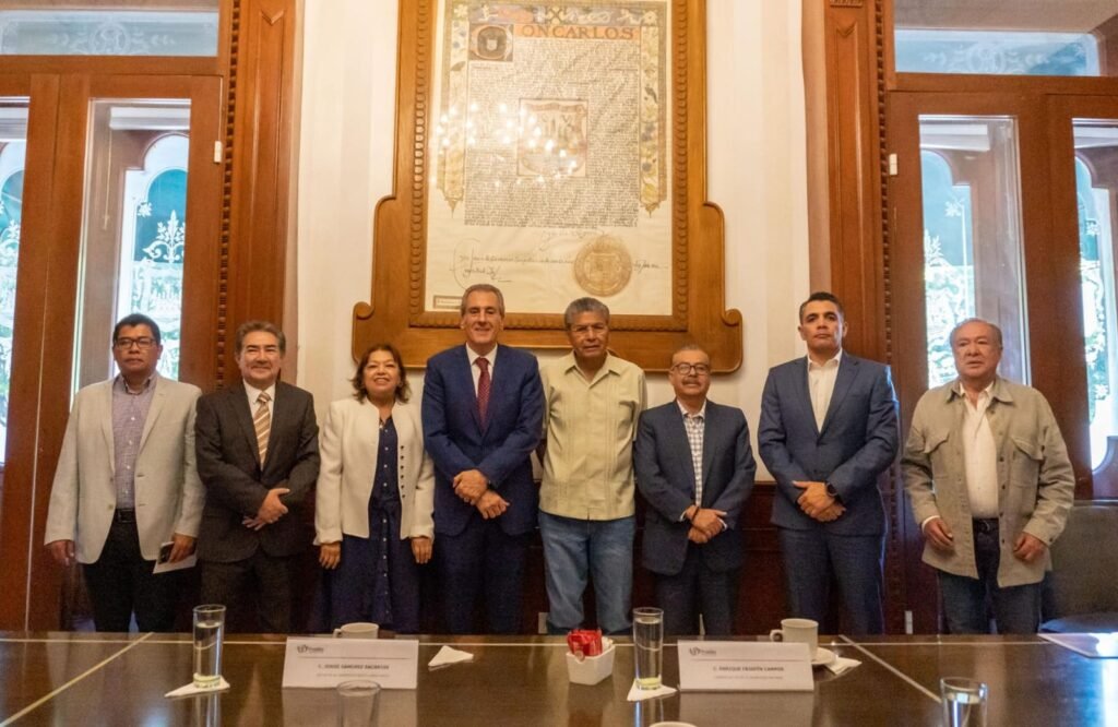 Puebla fortalece vínculos con universidades mediante la AUIEMSS