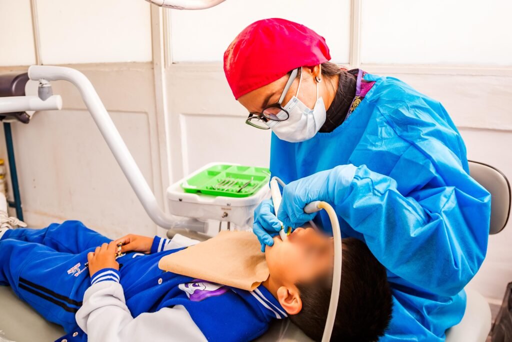 SMDIF brinda servicios dentales gratuitos a niñas y niños