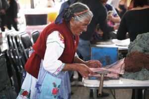 El presidente municipal de Puebla, Pepe Chedraui, participó como invitado especial en el 15° Festival de la Gordita, realizado en la Junta Auxiliar de La Resurrección, donde anunció una estrategia de promoción a nivel nacional para impulsar este platillo como símbolo gastronómico de la capital poblana.