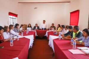 Educación con rostro comunitario: crean consejo escolar en Juan C. Bonilla