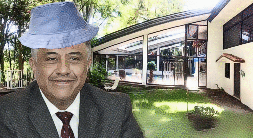El exauditor Francisco Romero Serrano fue denunciado públicamente por su arrendador, un hombre con discapacidad visual, por dejar de pagar la renta y servicios de una casa ubicada en Bosques de La Calera