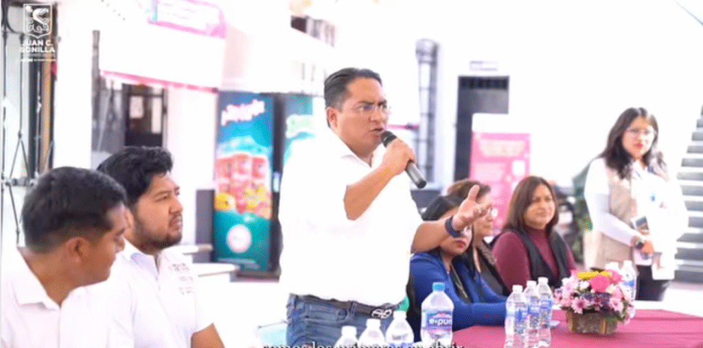 Juan C. Bonilla abre espacio de orientación para becas del Bienestar