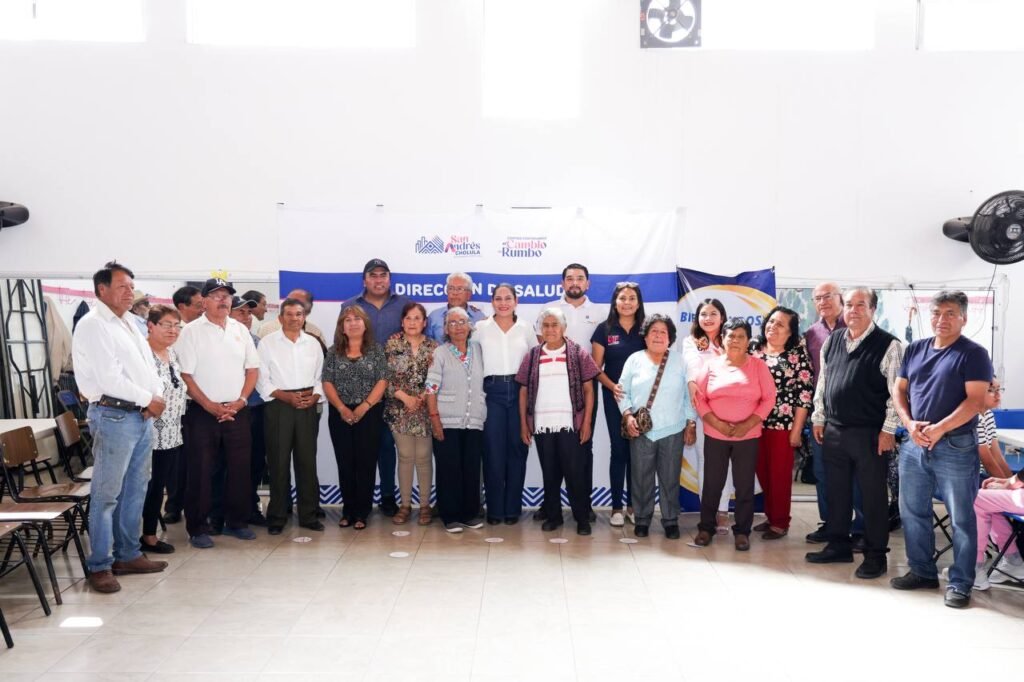 La presidenta Lupita Cuautle encabezó la Jornada de Salud en la colonia Emiliano Zapata, acercando servicios médicos gratuitos a las personas adultas mayores de San Andrés Cholula.