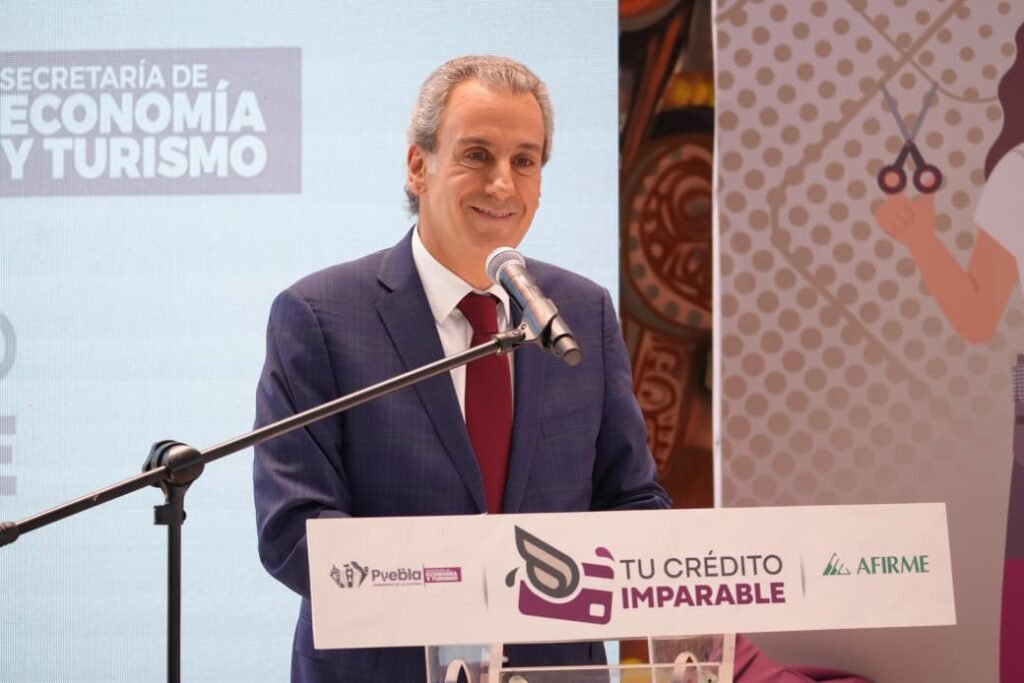 El alcalde Pepe Chedraui Budib presentó la segunda convocatoria de “Tu Crédito Imparable”, un esquema de financiamiento que ofrece apoyos sin intereses a mujeres emprendedoras y MIPYMES en Puebla.