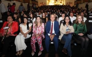 El alcalde Pepe Chedraui y la titular del CIEG-UNAM, Amneris Chaparro, encabezaron la inauguración del convenio inédito para capacitar en igualdad y perspectiva de género en Puebla.