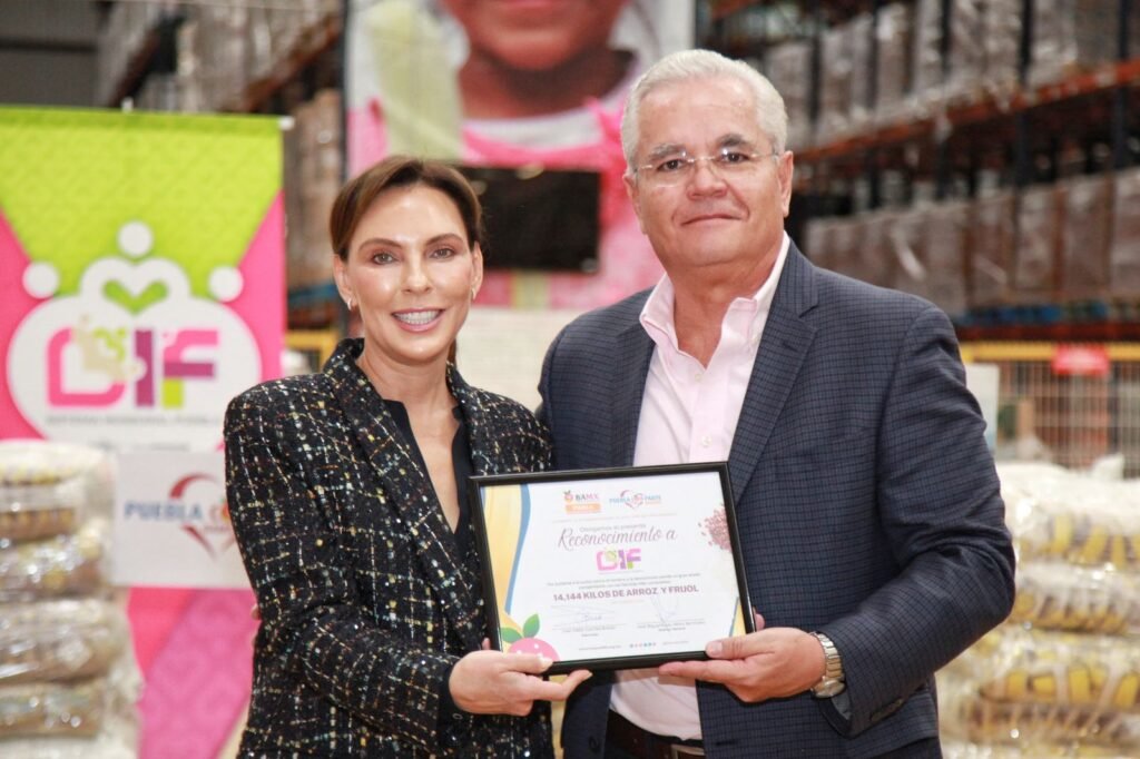 Cáritas distribuye más de 3 mil 500 despensas semanales