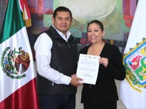 El nombramiento de Laura Artemisa se da un día después de que el Congreso del Estado aprobara por unanimidad su licencia indefinida