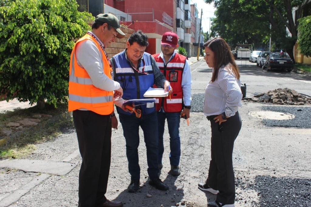 Contraloría verifica aplicación correcta de recursos en programa “Bacheando”