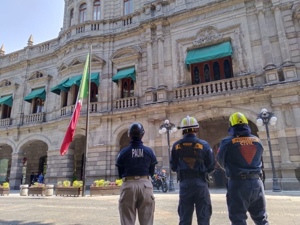 Gobierno de Puebla participa en Simulacro Nacional 2026 en el Centro ...